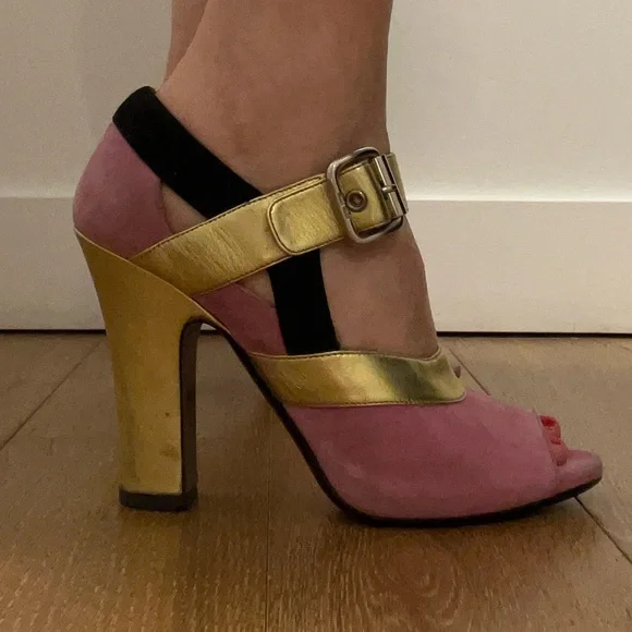 Miu Miu Pink and Gold Heels used size 39 Euro from 2013 Collection - Picture 3 of 16